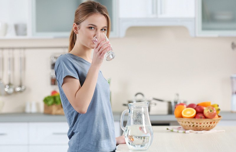 Mùa hè đến với nỗi lo da mụn Mùa hè đến với nỗi lo da mụn